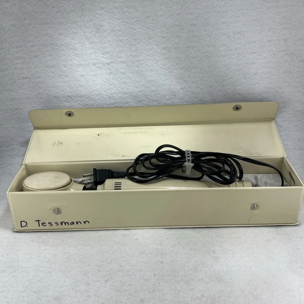 Vintage Tamiko Vibrating Muscle Massager F-88R Two Speed In Original Case- Works